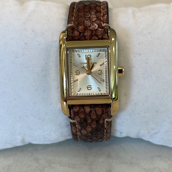 Michael Kors Taylor Python Watch - Picture 1 of 13